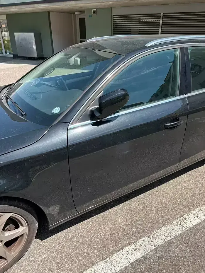 Usata Audi A4 143 CV (105 kW) 2010 Nero Station wagon
