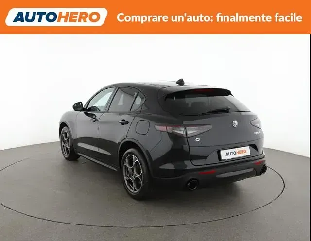 Usata Alfa Romeo Stelvio Sprint 210 CV (154 kW) 2025 Nero SUV