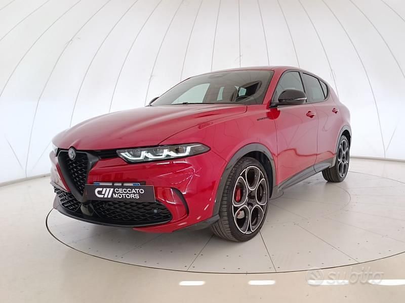 Rosso Usata 2023 Alfa Romeo Tonale Edizione Speciale SUV | 26.700 € (Buon prezzo) - Immagine 1/4