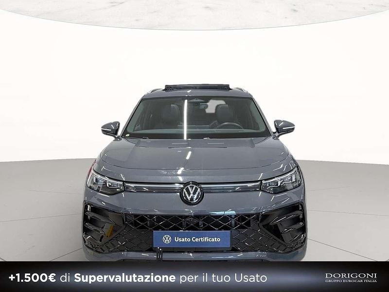 Usata VW Tayron R-line 193 CV (141 kW) 2025 B0 dolphin grey metallizzato SUV