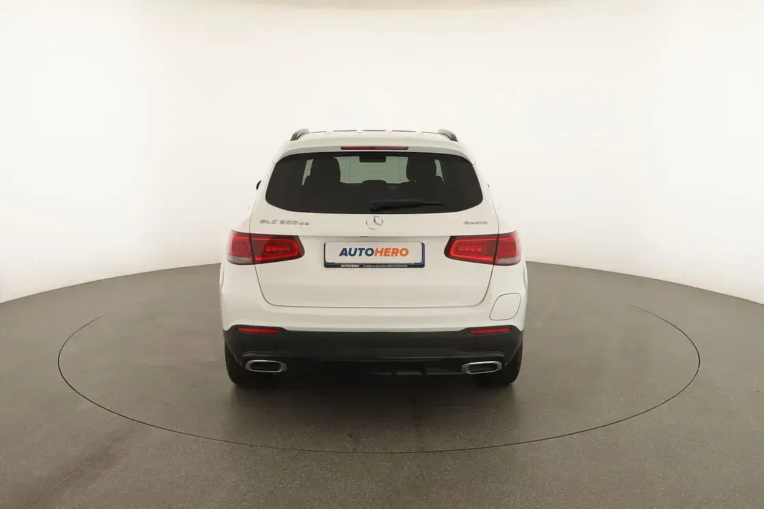 Usata Mercedes GLC300 Premium 194 CV (142 kW) 2021 Bianco SUV