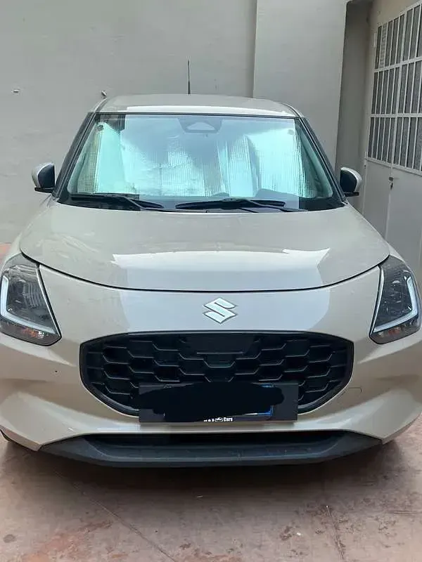 Usata Suzuki Swift 83 CV (61 kW) 2024 Utilitaria