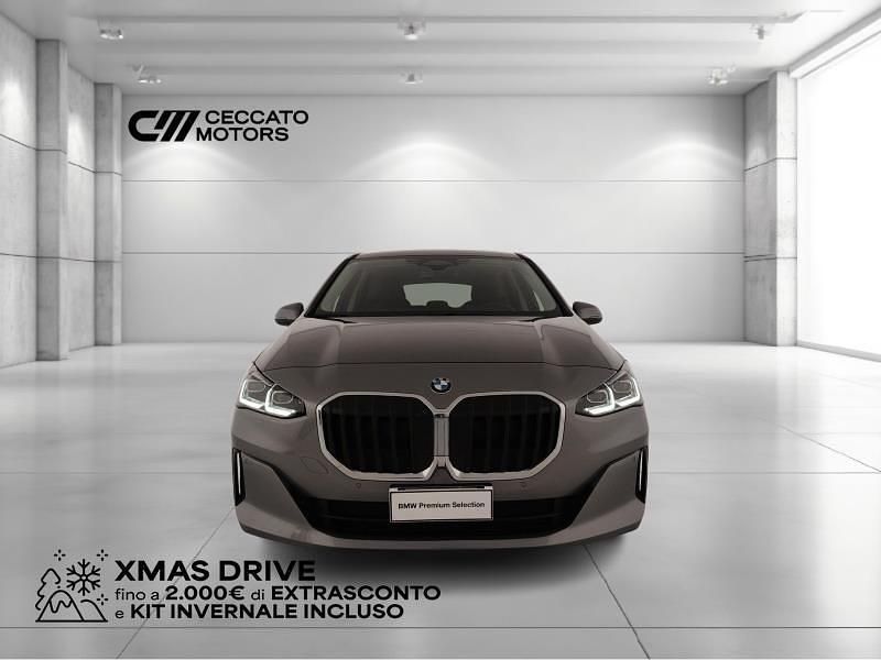 Usata BMW 218 Comfort Edition 149 CV (109 kW) 2022 Grigio Station wagon