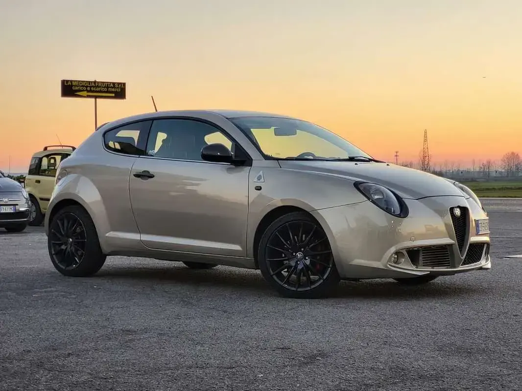Usata Alfa Romeo MiTo Premium 170 CV (125 kW) 2011 Utilitaria