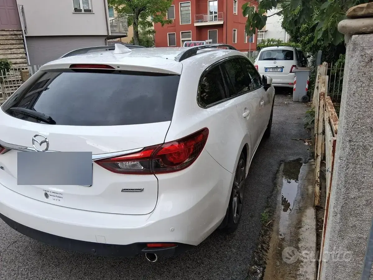 Usata Mazda 6 175 CV (128 kW) 2018 Bianco Station wagon
