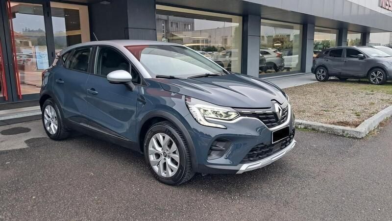 Usata Renault Captur Zen 100 CV (73 kW) 2021 Blu SUV