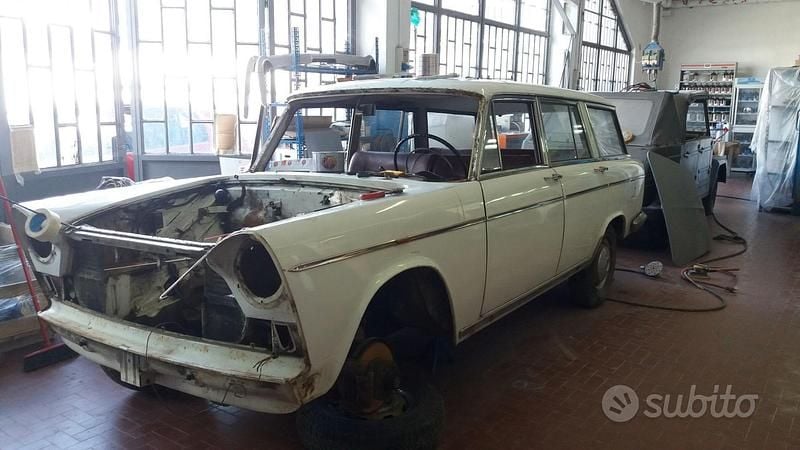 Usata Fiat 1800B 1960 Bianco Station wagon