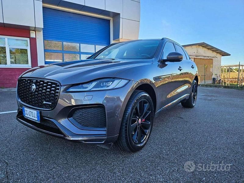 Usata Jaguar F-Pace R-Dynamic 204 CV (150 kW) 2021 Grigio SUV