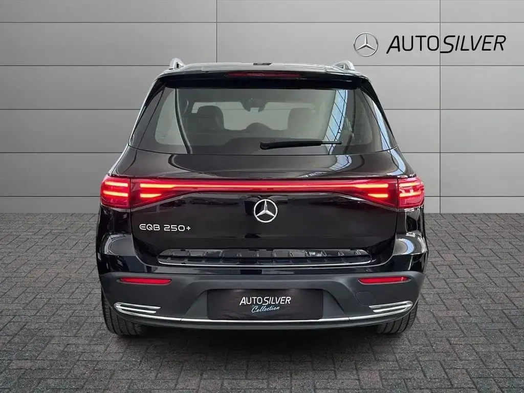 Usata Mercedes EQB250+ Progressive 94 kW (129 CV) 2025 Nero / pastello SUV