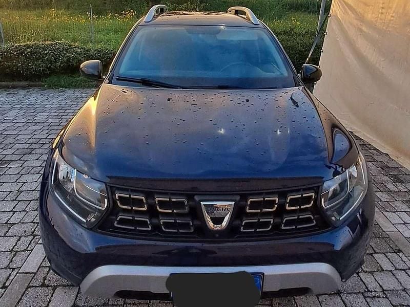 Usata Dacia Duster Anniversary 101 CV (74 kW) 2021 Blu/azzurro SUV