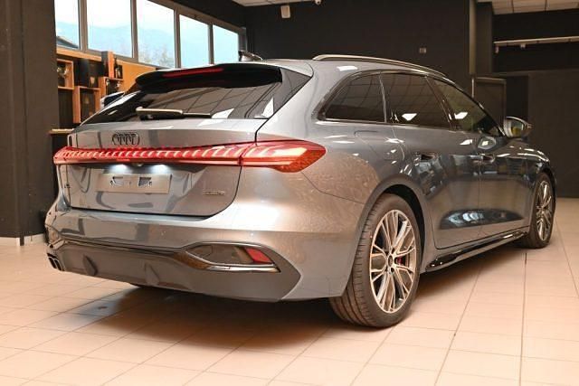 Nuova Audi A5 S-Line 204 CV (150 kW) 2025 Blu Coupé