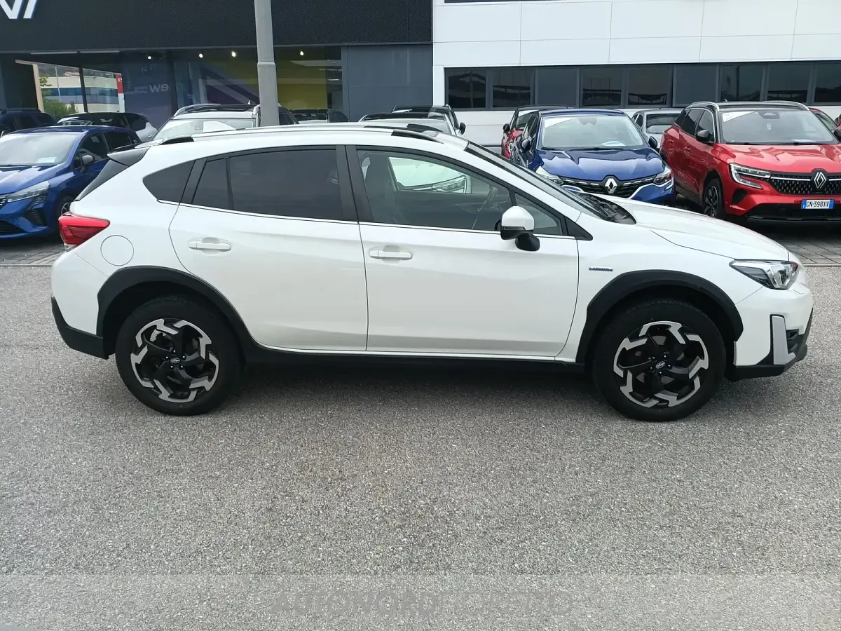 Usata Subaru XV Premium 150 CV (110 kW) 2021 Bianco SUV