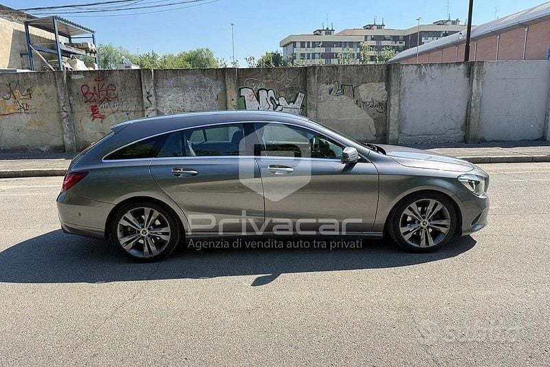Usata Mercedes CLA180 Shooting Brake 136 CV (100 kW) 2019 Grigio Station wagon