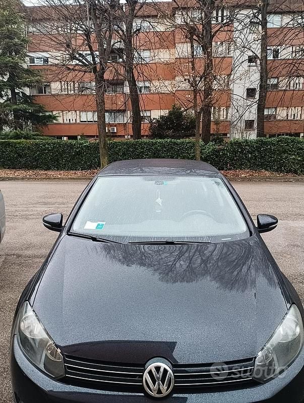 Nero Usata 2011 VW Golf VI Due volumi | 3500 € - Immagine 1/3