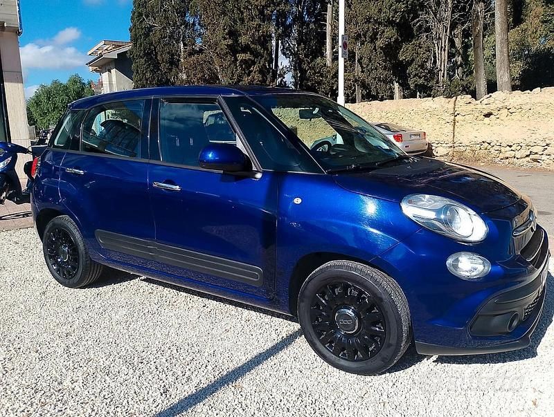 Usata Fiat 500L 95 CV (69 kW) 2020 Blu Monovolume