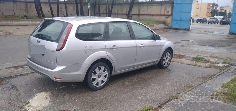 Usata Ford Focus 2008 Grigio Station wagon