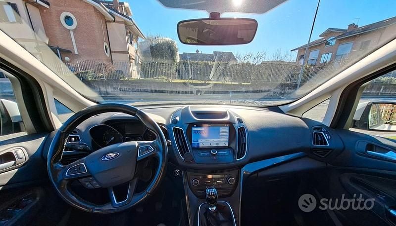 Usata Ford C-MAX Titanium 120 CV (88 kW) 2017 Bianco Monovolume