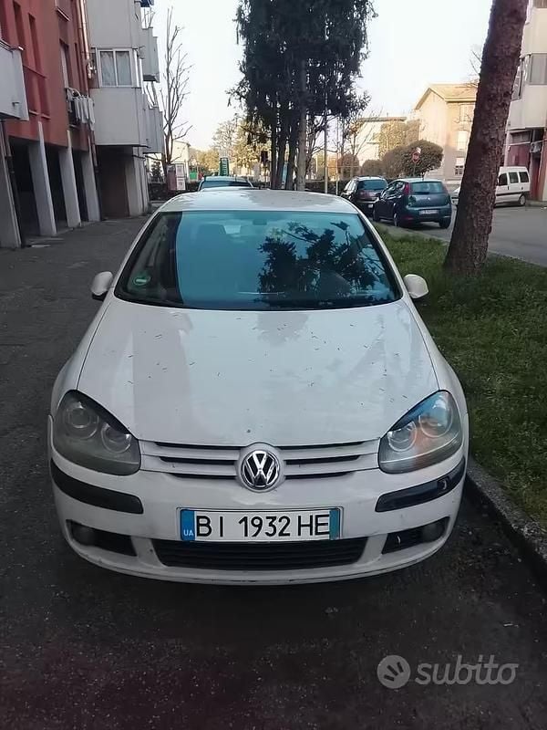 Usata VW Golf IV 2004 Berlina