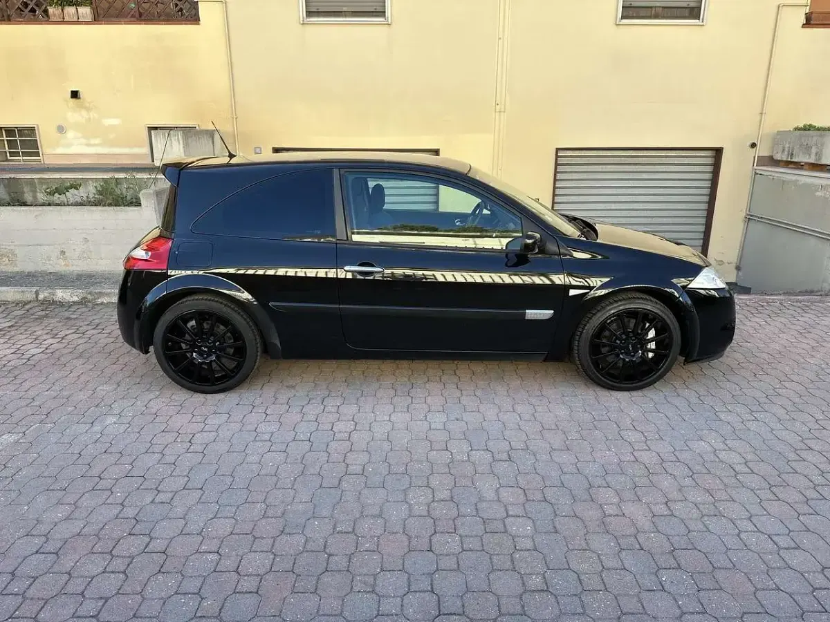 Usata Renault Mégane R.S. 224 CV (164 kW) 2006 Nero Berlina