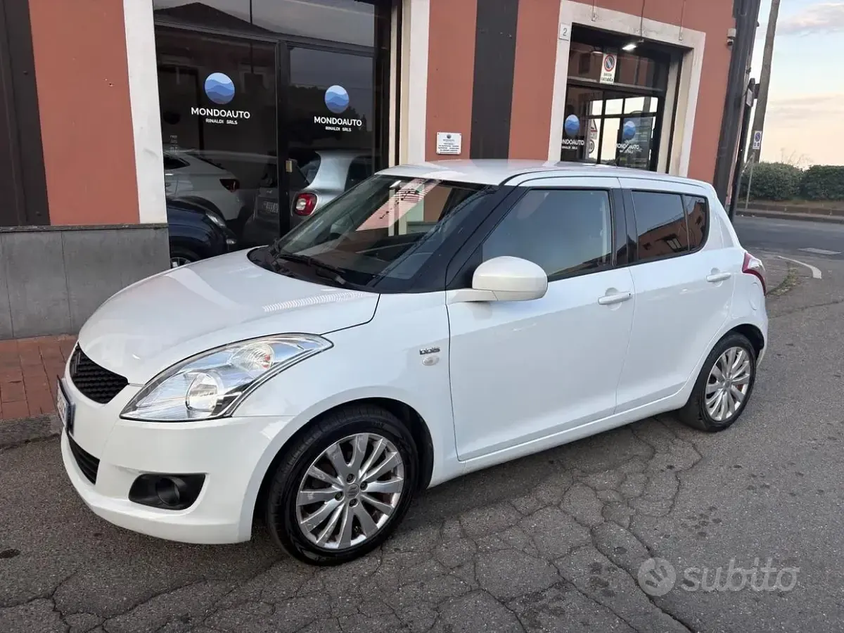 Usata Suzuki Swift GL 75 CV (55 kW) 2013 Bianco Utilitaria