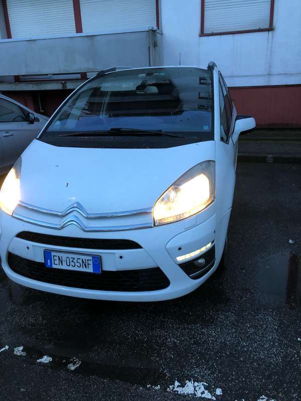 Usato 2012 Citroën Grand C4 Picasso 1.6 Diesel 111 CV (5.500 €)