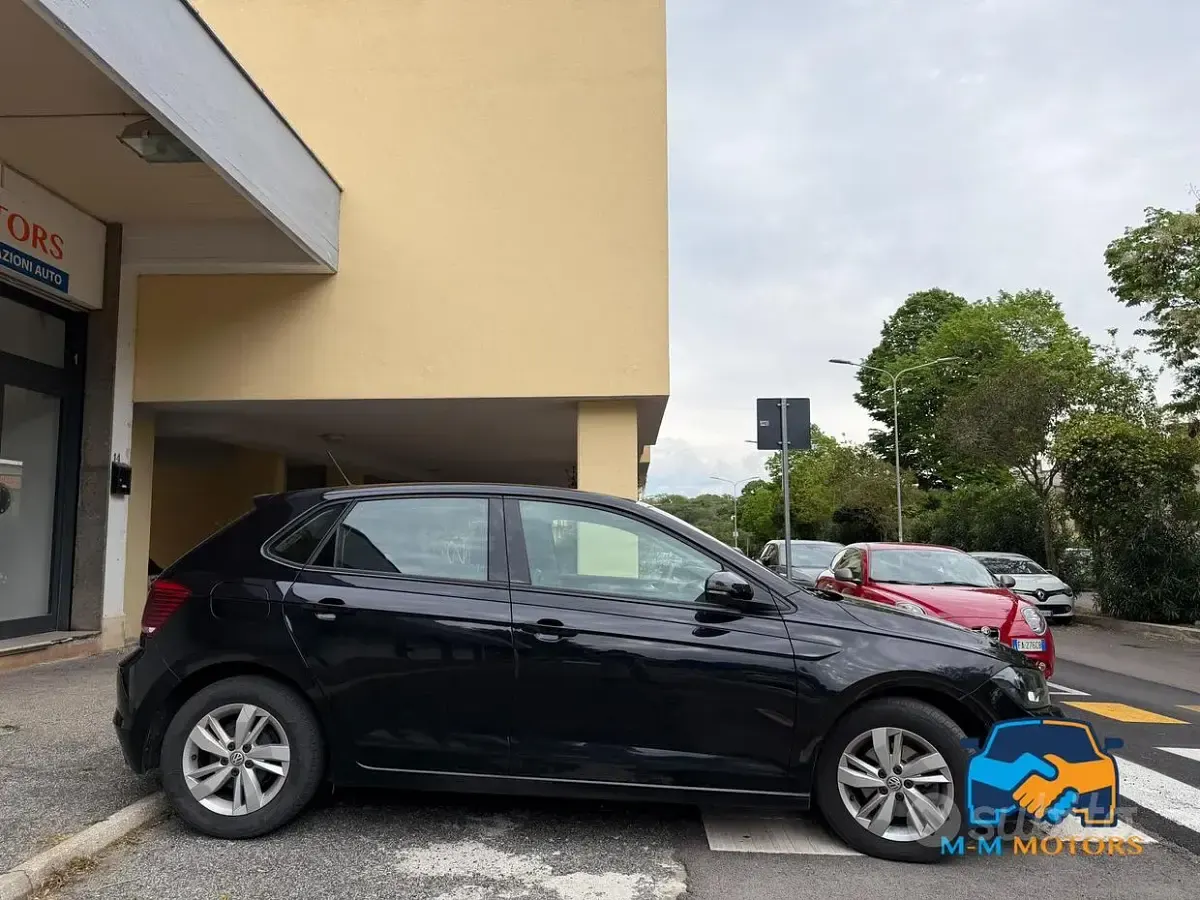 Usata VW Polo Comfortline 95 CV (69 kW) 2019 Nero Utilitaria