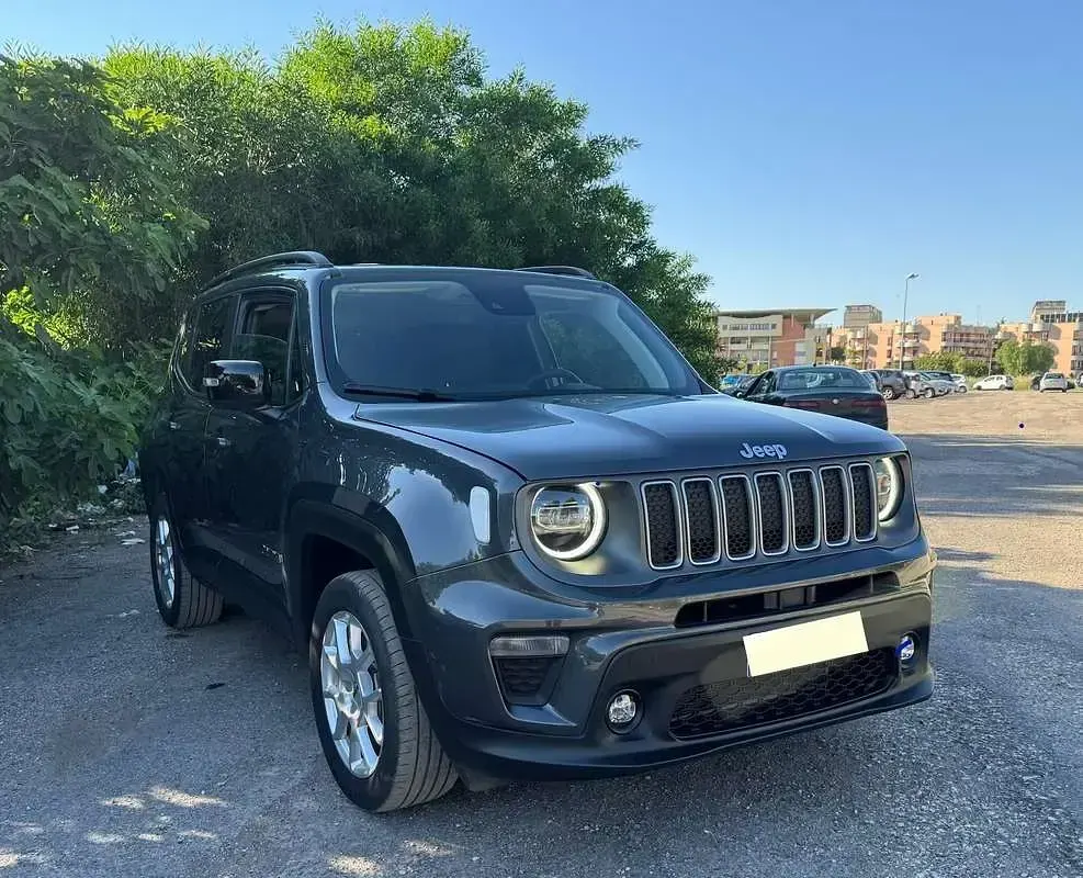 Usata Jeep Renegade Limited 131 CV (96 kW) 2024 Grigio SUV