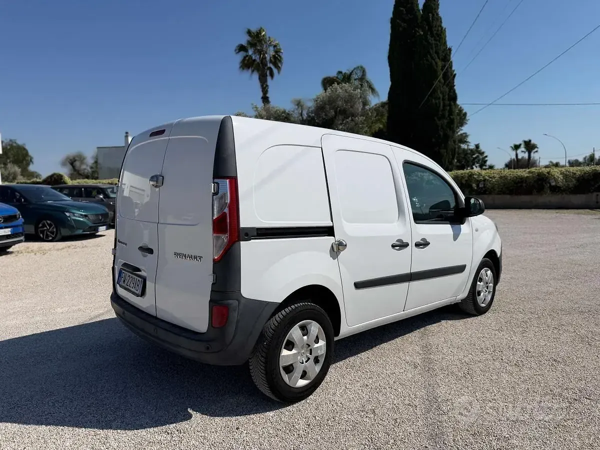 Usata Renault Kangoo 91 CV (66 kW) 2019 Bianco Monovolume