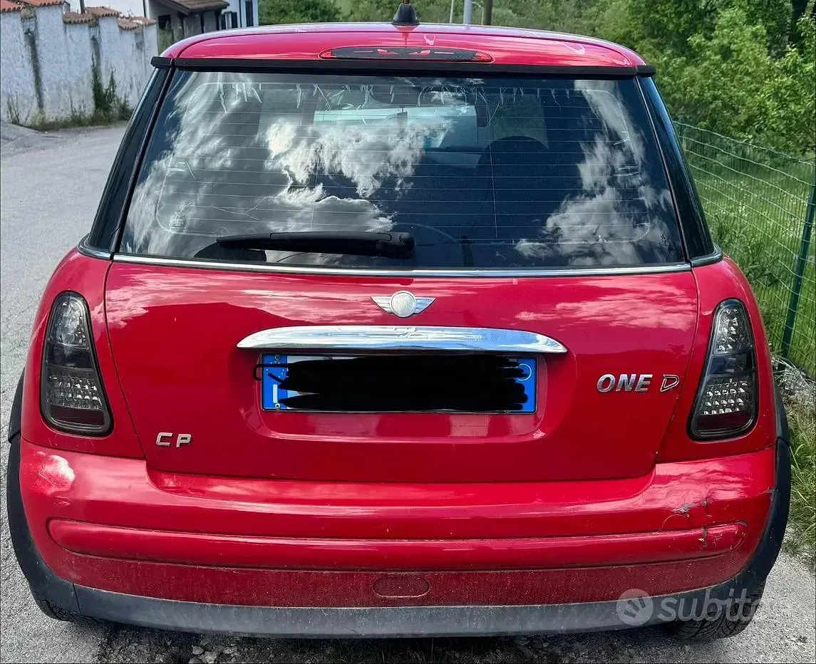 Usata Mini Cooper 2005 Rosso Utilitaria