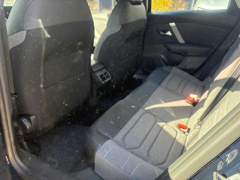 Usata Citroën C4 PureTech 131 CV (96 kW) 2024 Blu/azzurro SUV