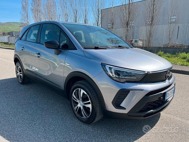 Usata Opel Crossland X Edition 110 CV (80 kW) 2022 Grigio SUV