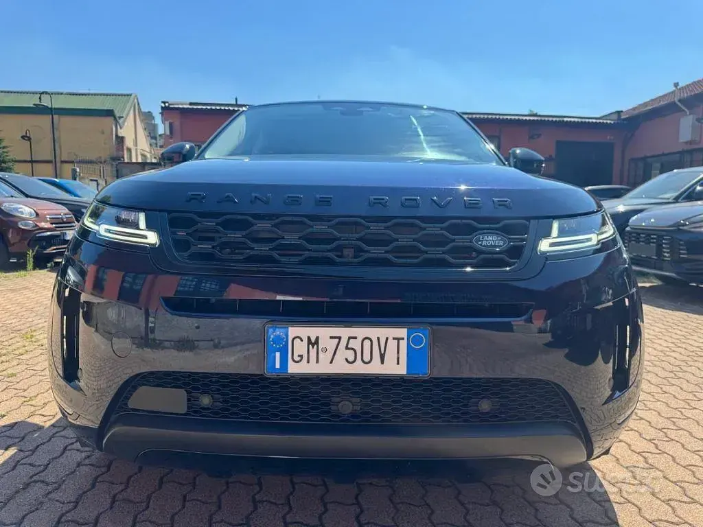 Usata Land Rover Range Rover evoque SE Dynamic 163 CV (119 kW) 2023 Bluazzurro SUV