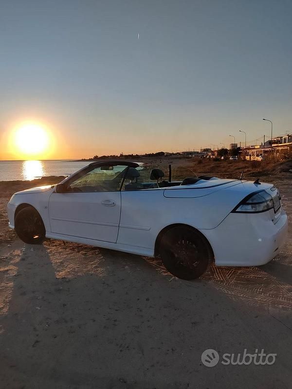 Usata Saab 9-3 Cabriolet 160 CV (117 kW) 2012 Bianco Cabrio