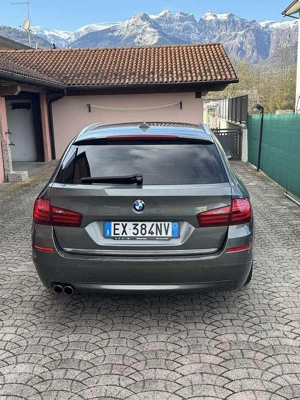 Usata BMW 520 Luxury Line 190 CV (139 kW) 2015 Station wagon