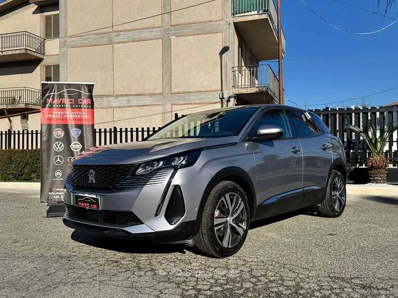 Usata Peugeot 3008 Allure 131 CV (96 kW) 2021 Gray SUV