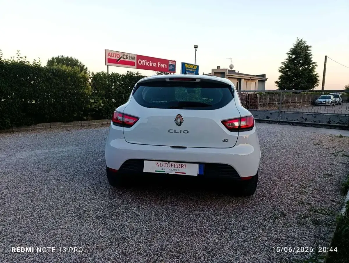 Usata Renault Clio IV Zen 75 CV (55 kW) 2017 Bianco Berlina
