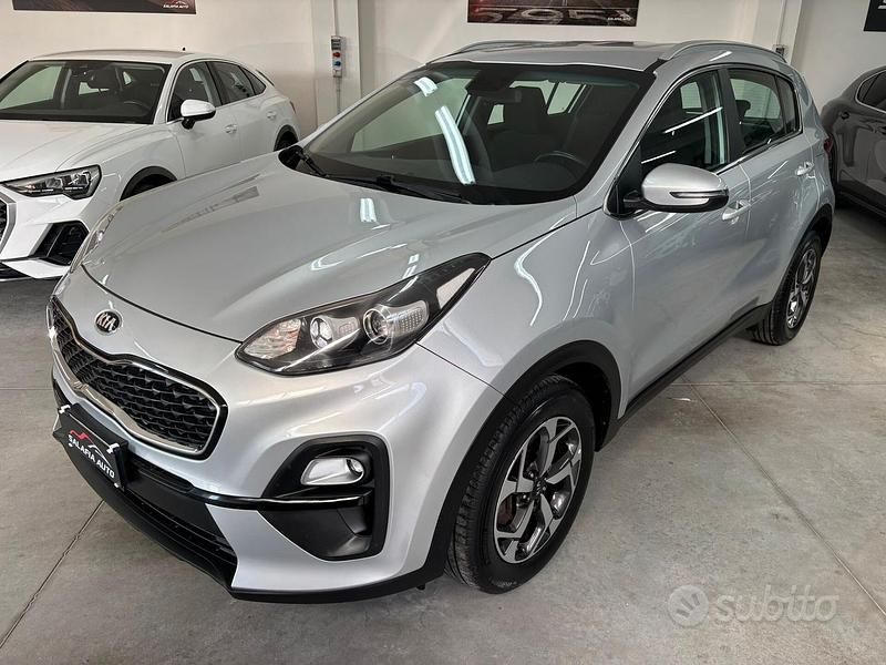 Usata Kia Sportage Urban 136 CV (100 kW) 2021 Grigio SUV