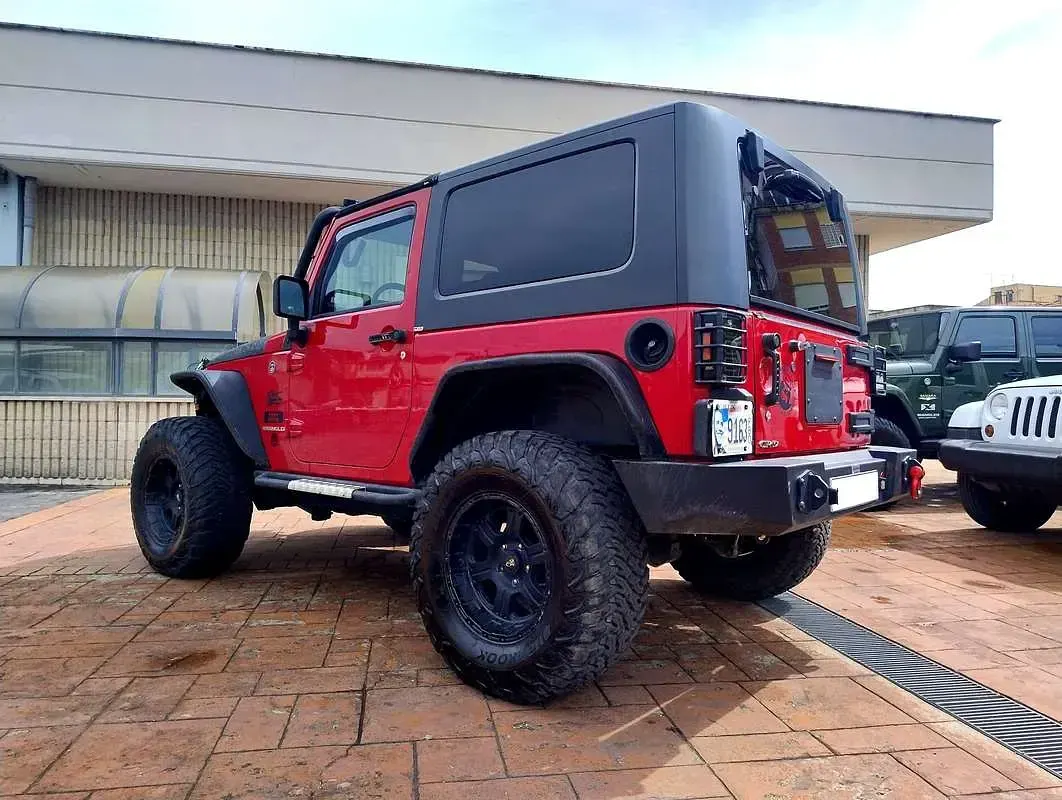 Usata Jeep Wrangler Sport 177 CV (130 kW) 2007 Rosso SUV