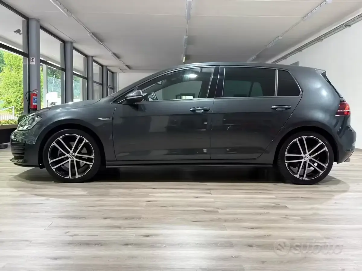 Käytetty VW Golf VII GTD 184 HP (135 kW) 2016 Harmaa Sedan