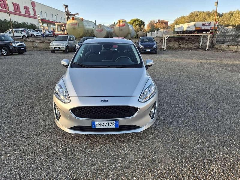 Usata Ford Fiesta 86 CV (63 kW) 2018 Argento Utilitaria