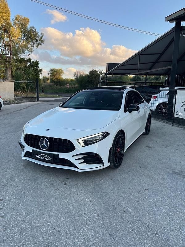 Usata Mercedes A180 Premium 115 CV (84 kW) 2020 Bianco Berlina