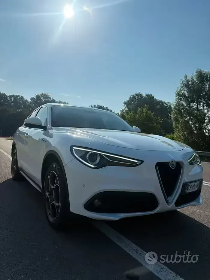 Usata Alfa Romeo Stelvio 210 CV (154 kW) 2018 Bianco SUV