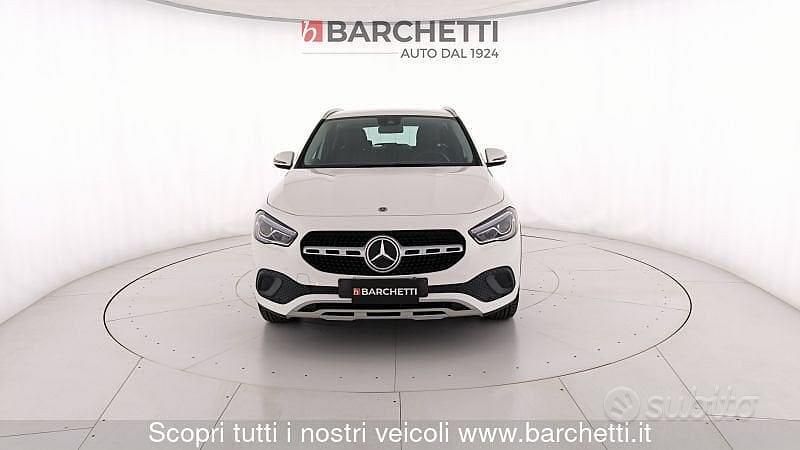 Usata Mercedes GLA200 Business 150 CV (110 kW) 2021 Bianco SUV