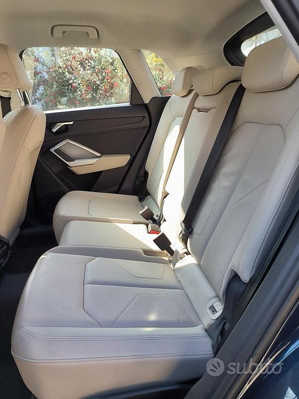 Usata Audi Q3 150 CV (110 kW) 2020 Blu/azzurro SUV