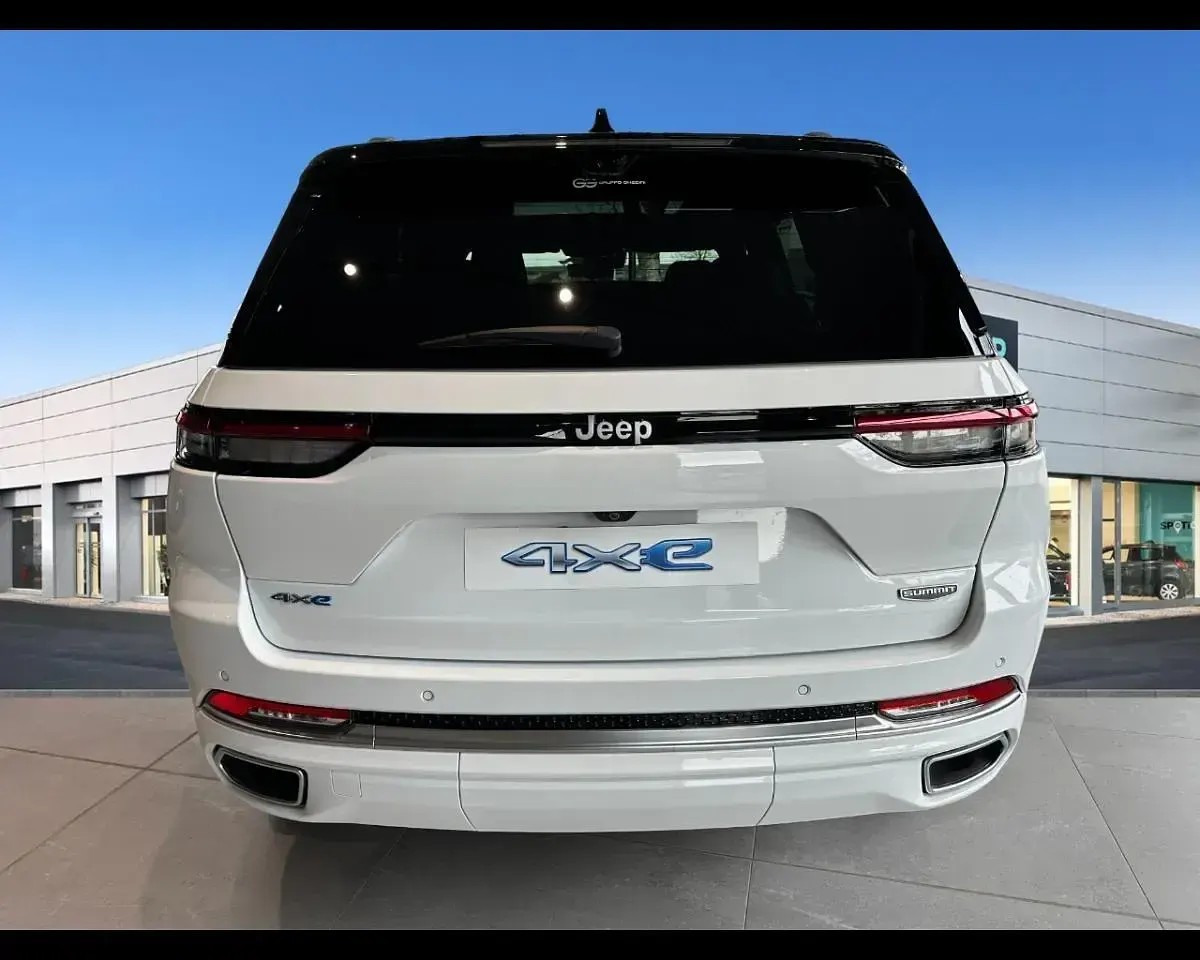 Usata Jeep Grand Cherokee Summit 272 CV (200 kW) 2025 Bright white con tetto nero SUV