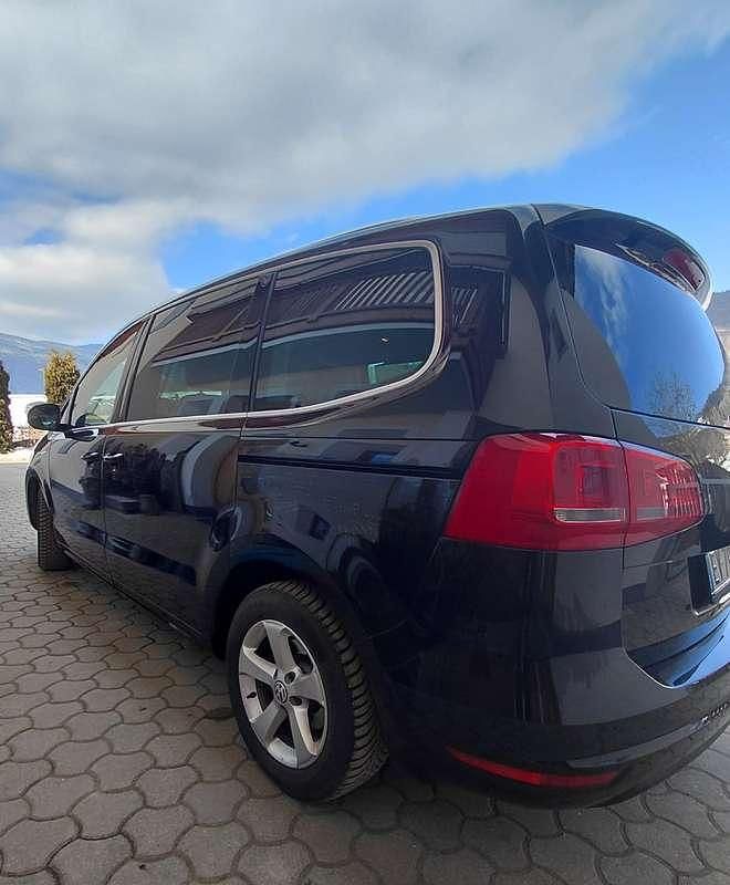 Begagnad VW Sharan Highline 177 HK (130 kW) 2013 Svart Minibuss