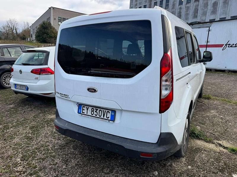Usata Ford Tourneo Connect 95 CV (69 kW) 2015 Bianco Monovolume