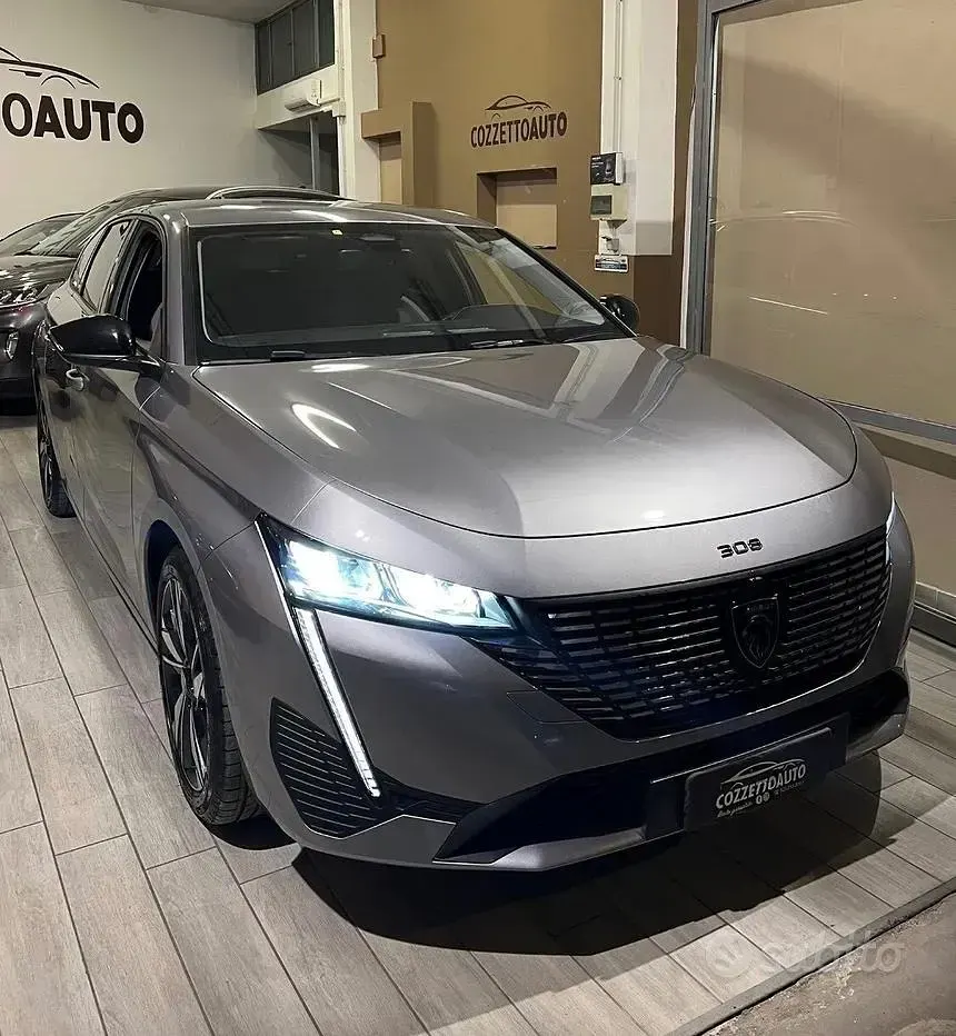 Usata Peugeot 308 Allure 131 CV (96 kW) 2022 Grigio Station wagon