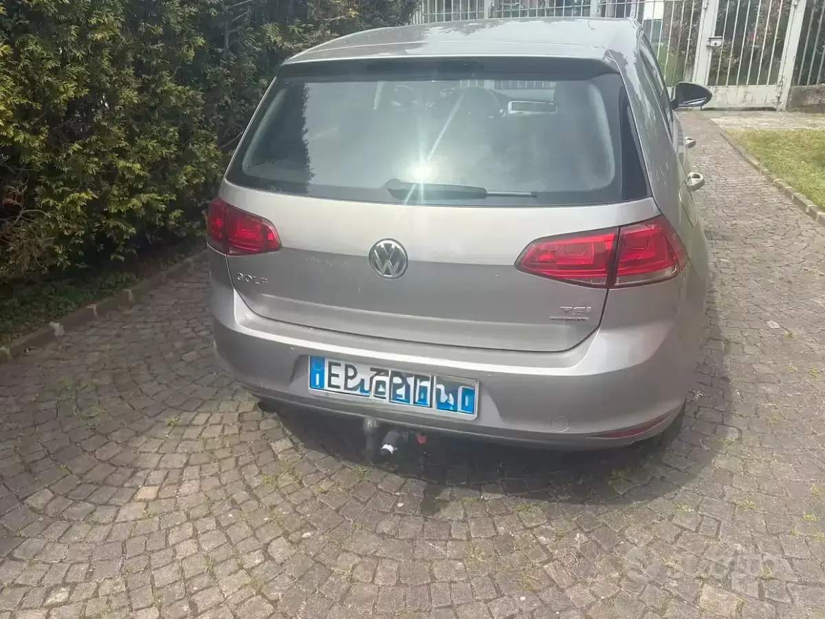 Usata VW Golf VII 105 CV (77 kW) 2013 Grigio Berlina