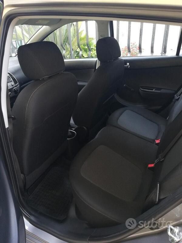 Usata Hyundai i20 80 CV (58 kW) 2013 Utilitaria